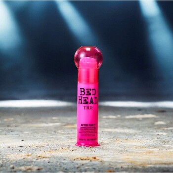 Bed Head After Party Super Smoothing Cream - Vyhladzujúci vlasový krém
